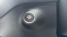 Volvo XC40 2.0 B3P Plus Dark 5dr Auto Petrol Estate